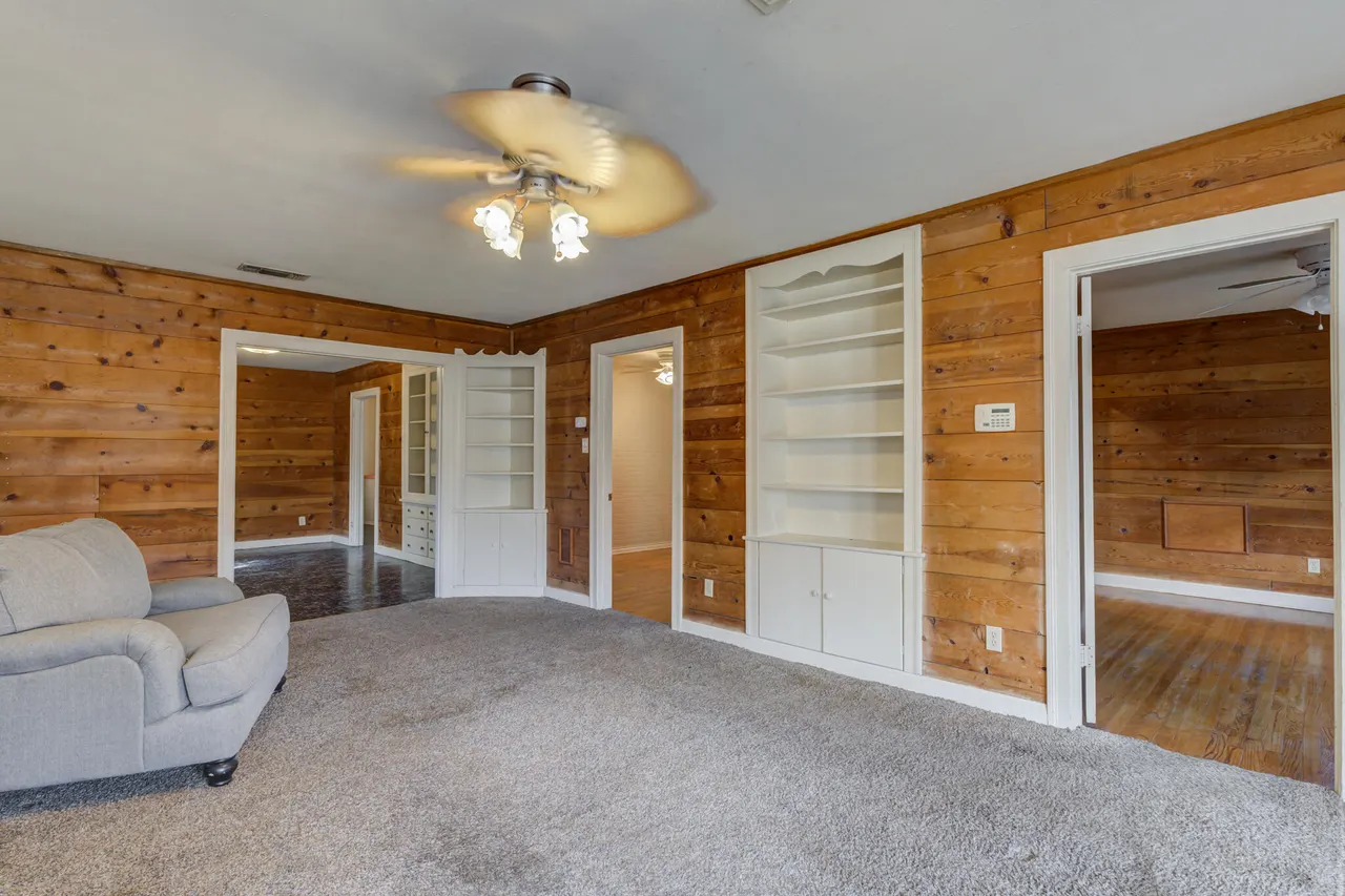Photo 7 — 1912 24th Street, Lubbock, TX 79411