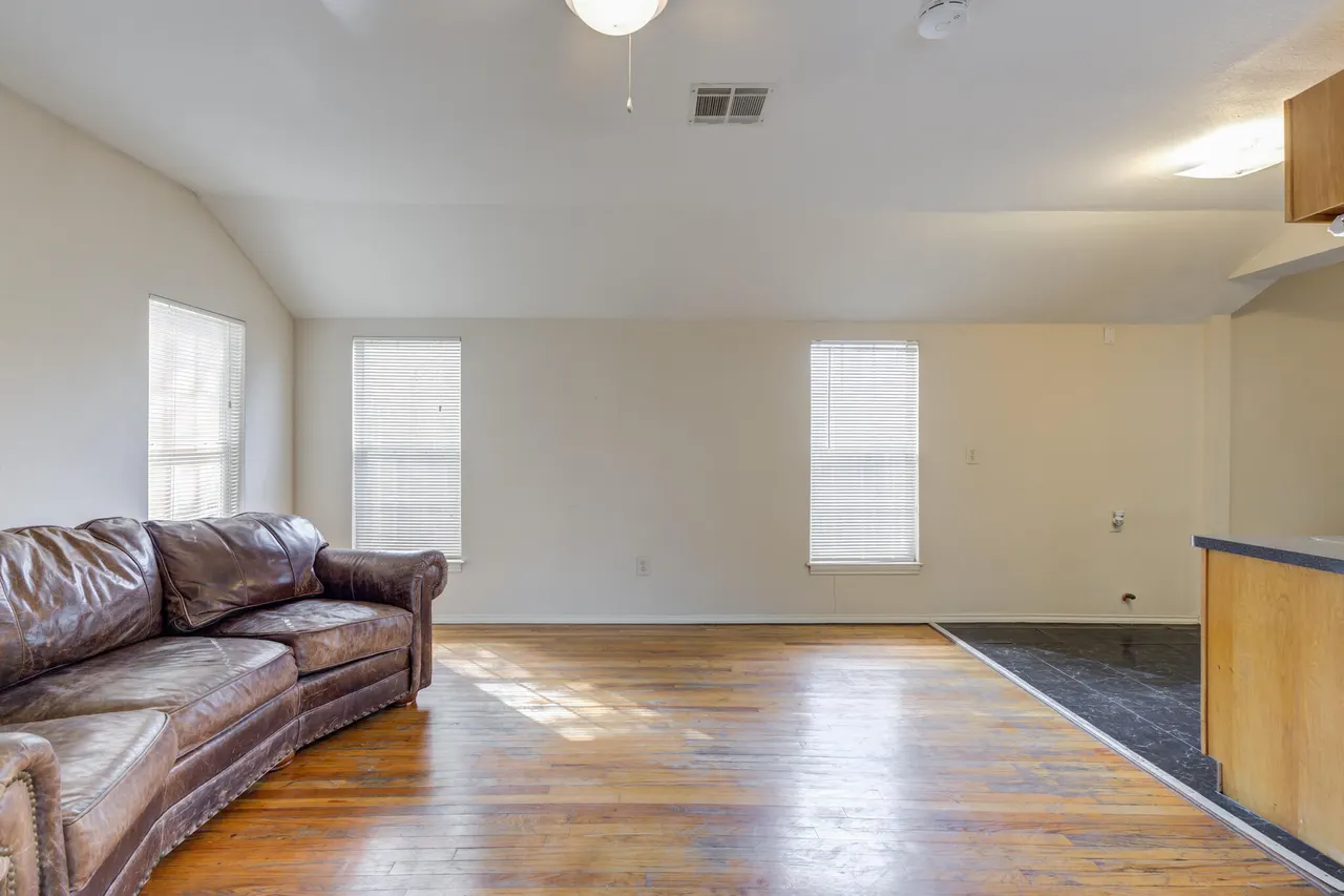 Photo 22 — 1912 24th Street, Lubbock, TX 79411