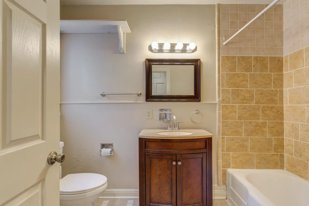 Photo 38 — 1912 24th Street, Lubbock, TX 79411