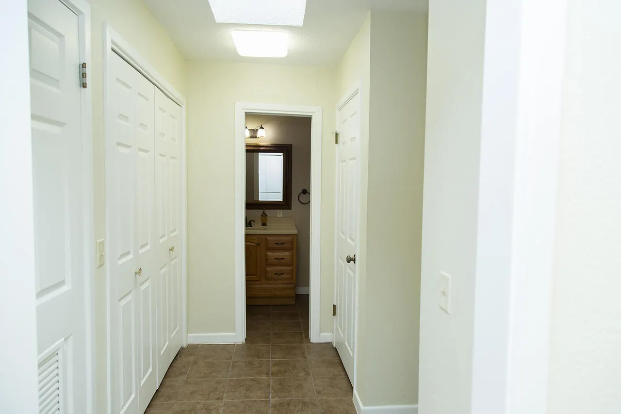 Photo 18 — 1209 Dallas Street, Plainview, TX 79072