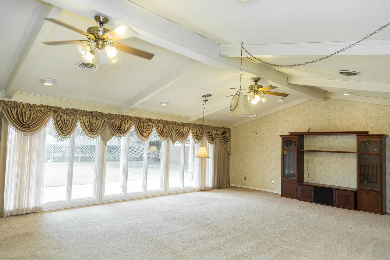 Photo 25 — 1209 Dallas Street, Plainview, TX 79072