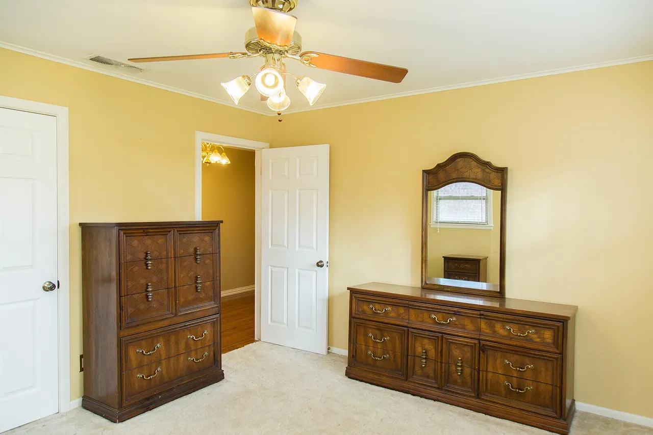 Photo 37 — 1209 Dallas Street, Plainview, TX 79072
