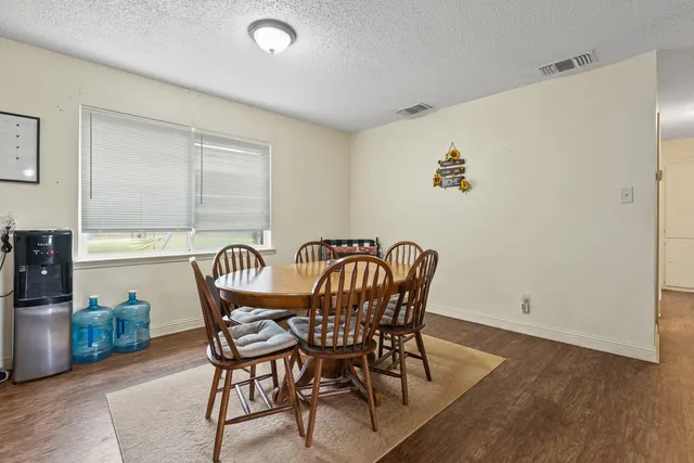 Photo 7 — 726 6th Street, Wolfforth, TX 79382