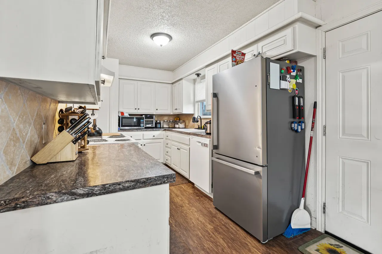 Photo 9 — 726 6th Street, Wolfforth, TX 79382