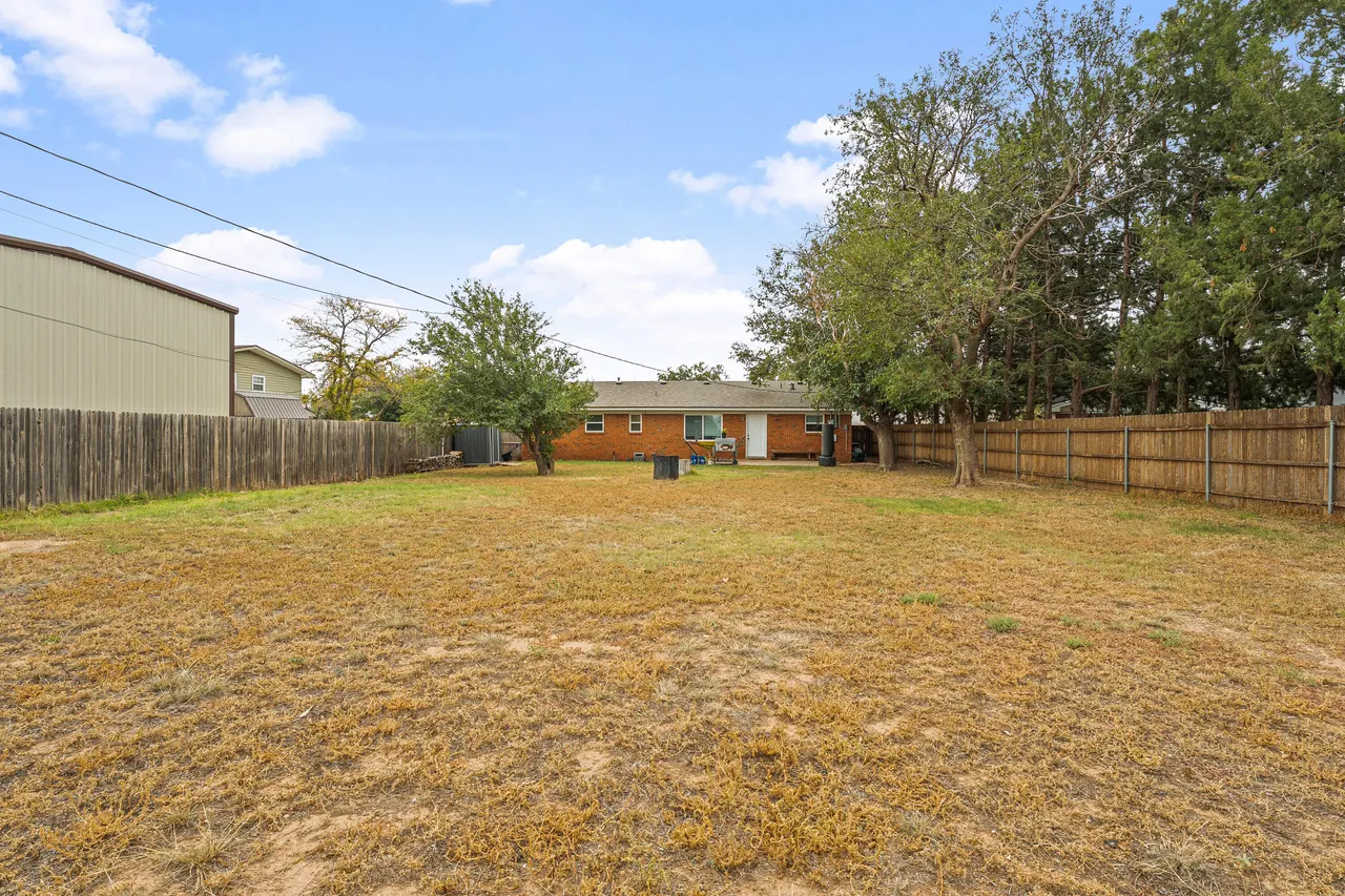 Photo 24 — 726 6th Street, Wolfforth, TX 79382