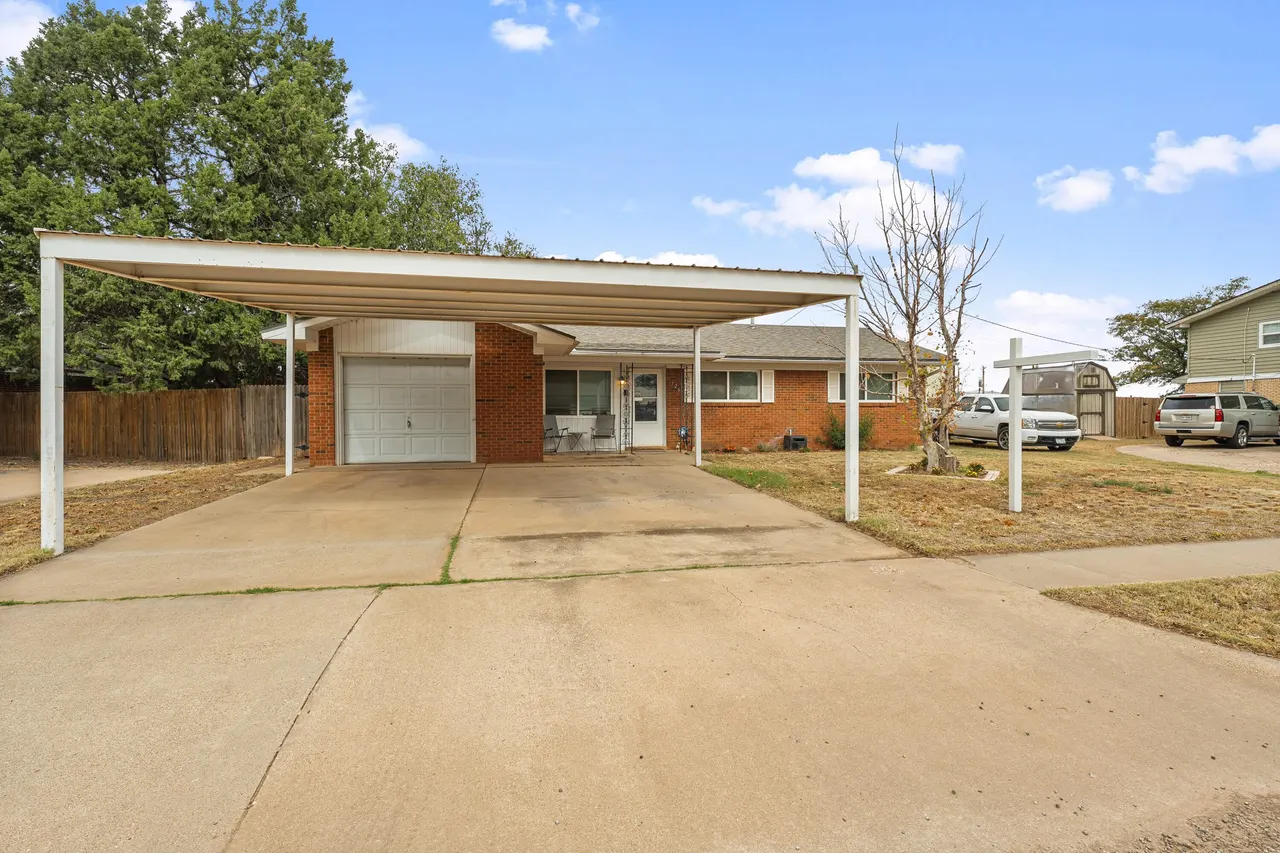 Front exterior — 726 6th Street, Wolfforth, TX 79382