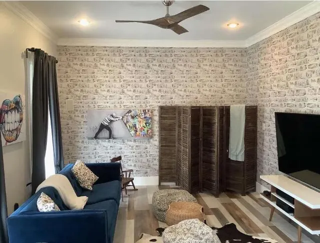 Photo 7 — 5924 Erskine Street, Lubbock, TX 79416