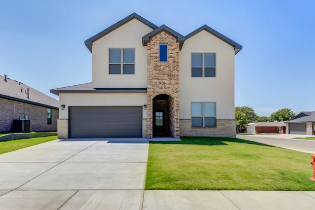 Photo 2 — 601 E 13th Street, Wolfforth, TX 79382