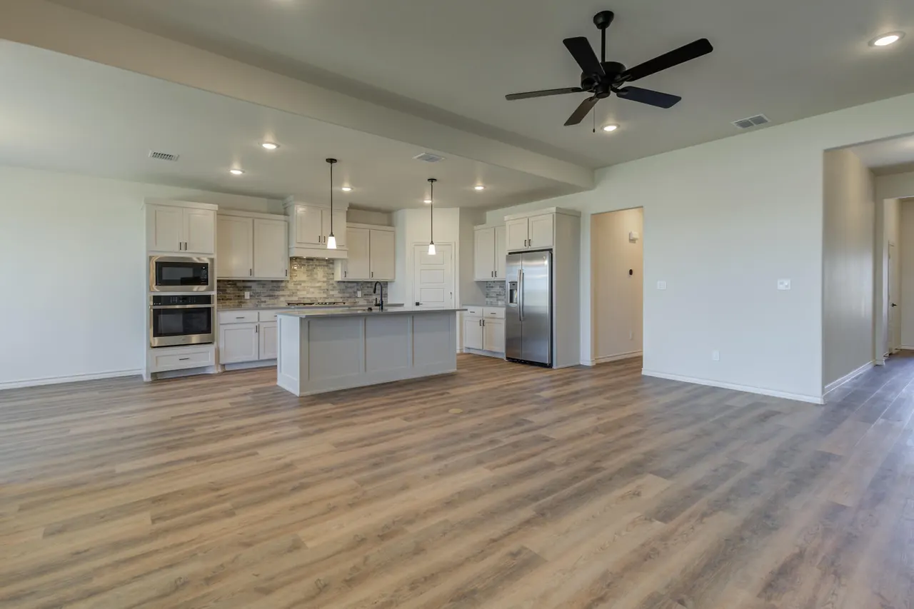 Photo 13 — 612 E 13th Street, Wolfforth, TX 79382
