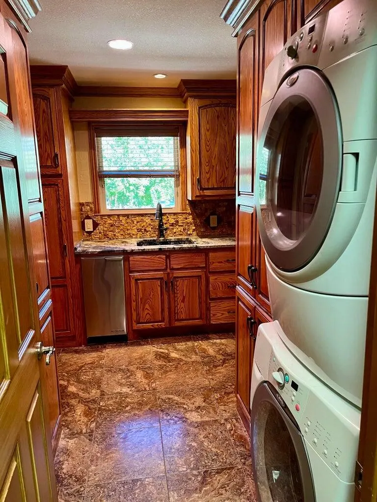 Photo 19 — 1407 Amarillo Street, Plainview, TX 79072