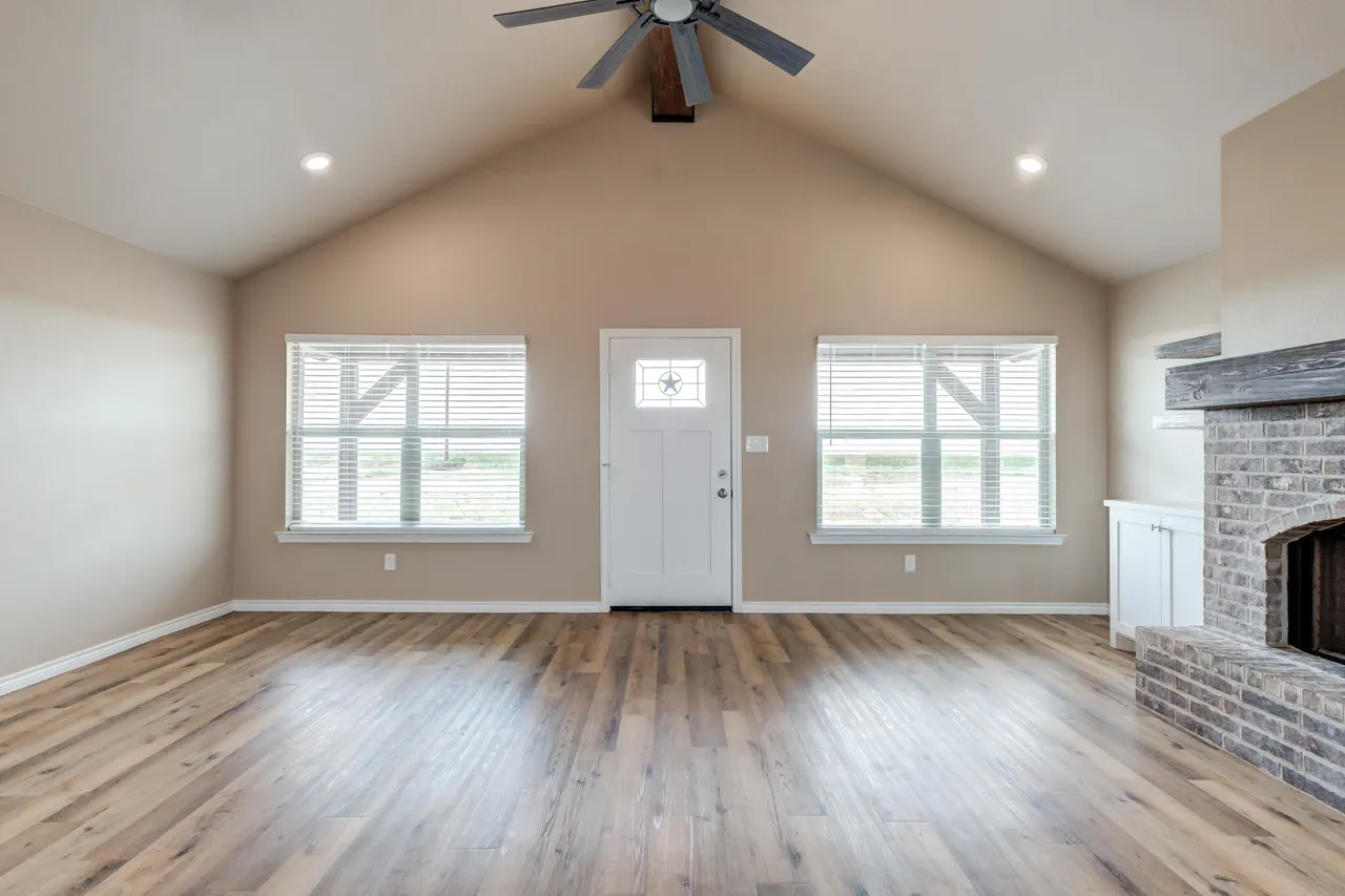 Photo 7 — 16812 N County Road 1200, Shallowater, TX 79363
