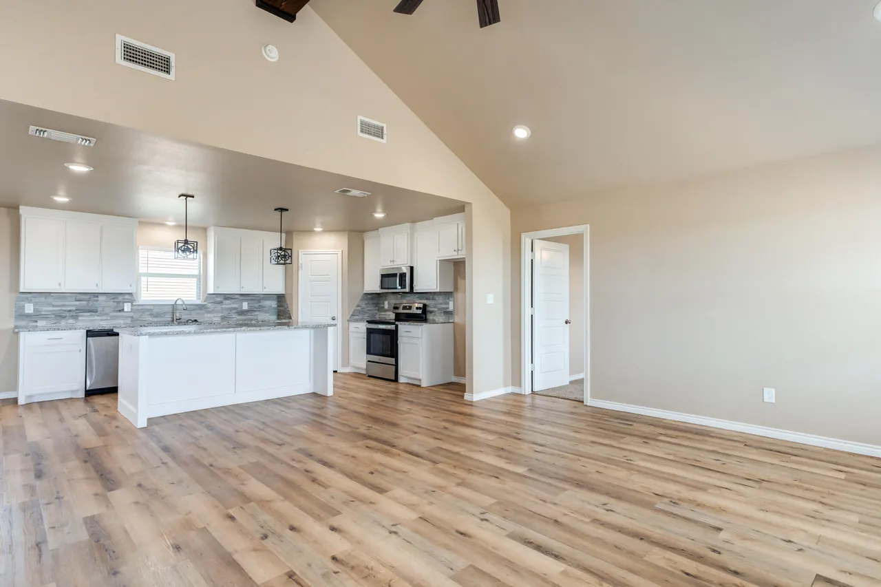 Photo 9 — 16812 N County Road 1200, Shallowater, TX 79363
