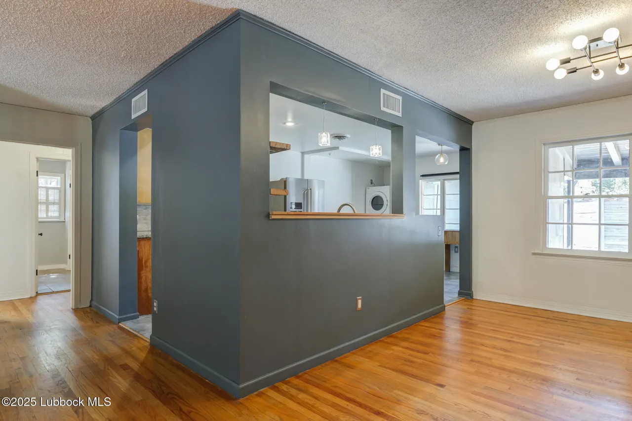 Photo 7 — 3309 22nd Street, Lubbock, TX 79410