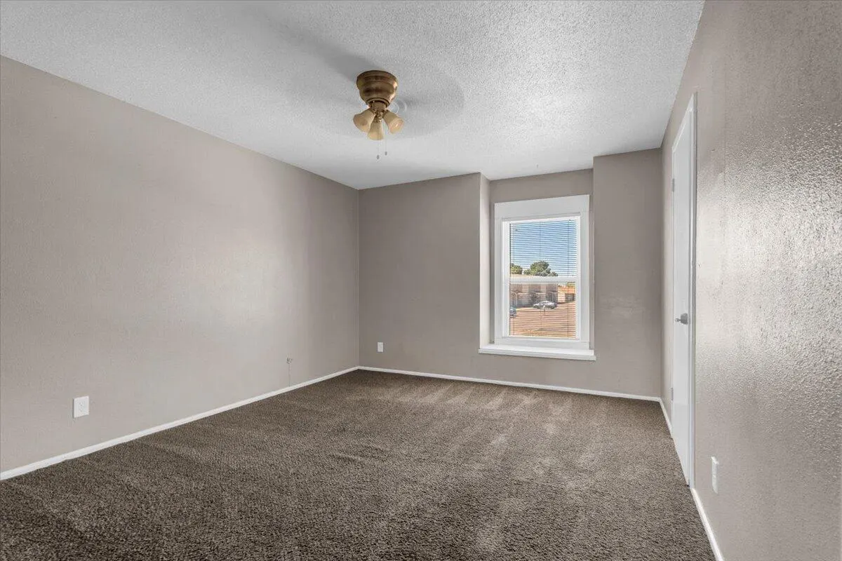 Photo 6 — 1341 65th Drive, Lubbock, TX 79412