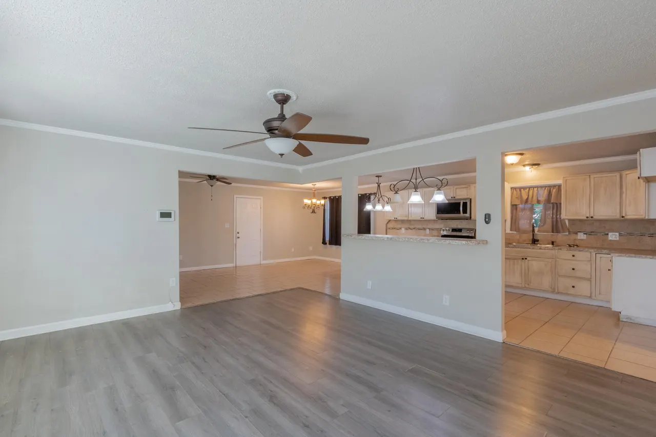 Photo 16 — 4021 38th Street, Lubbock, TX 79413