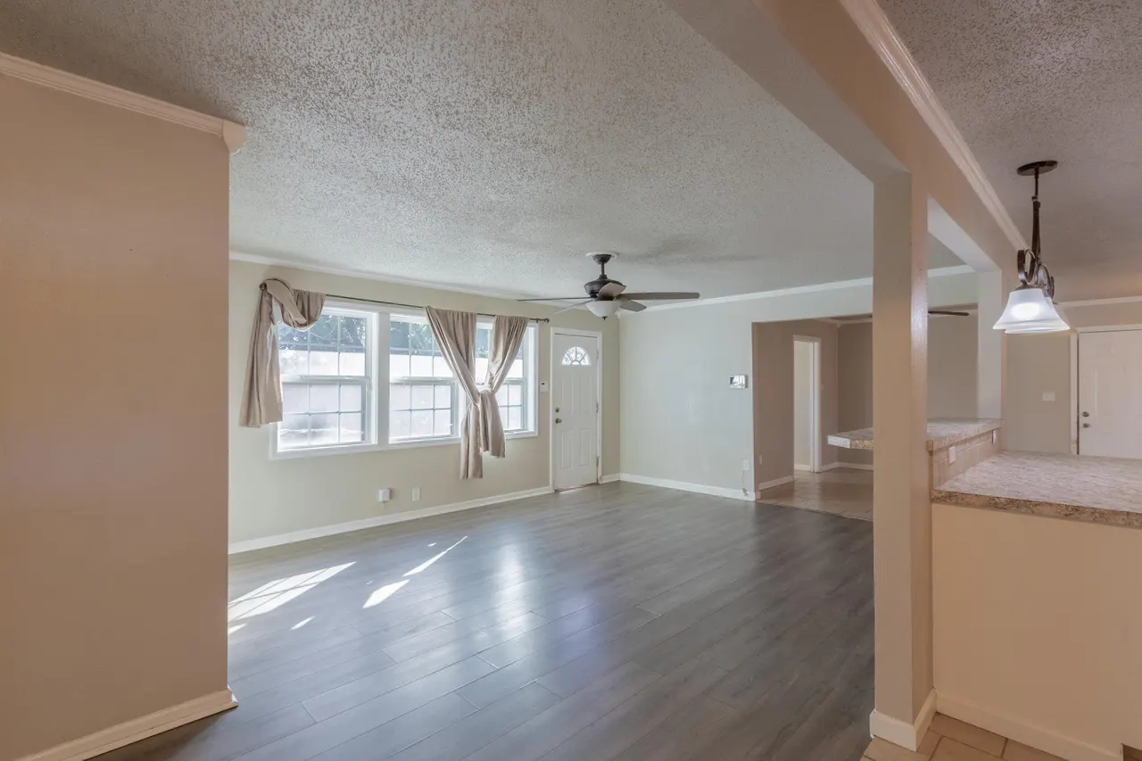 Photo 17 — 4021 38th Street, Lubbock, TX 79413