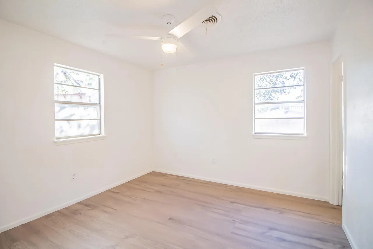 Photo 8 — 6027 Orlando Avenue, Lubbock, TX 79413