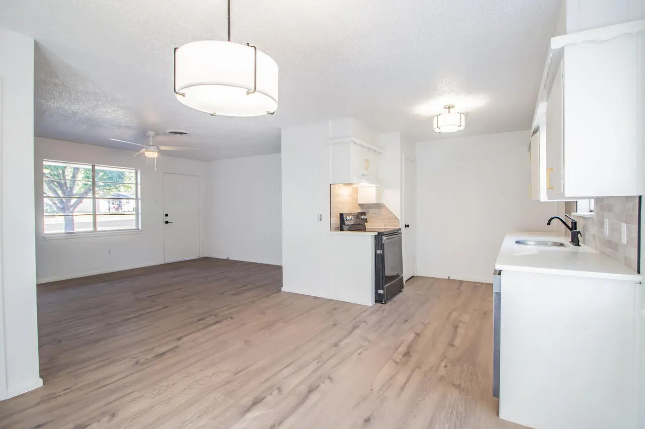 Photo 3 — 6027 Orlando Avenue, Lubbock, TX 79413