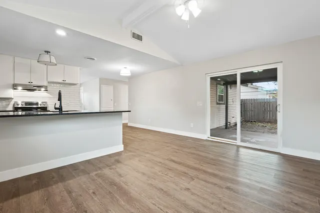Photo 8 — 5223 41st Street, Lubbock, TX 79414
