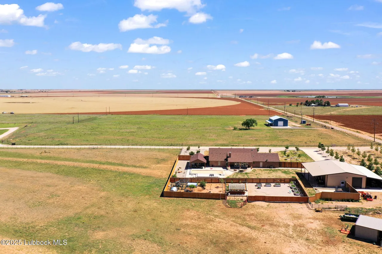 Photo 17 — 743 Co Rd M, Tahoka, TX 79373