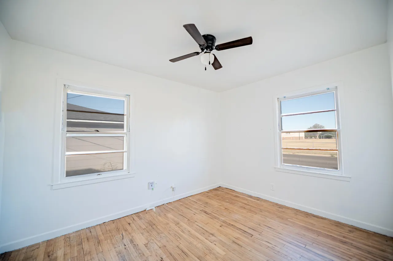 Photo 5 — 4802 36th Street, Lubbock, TX 79414