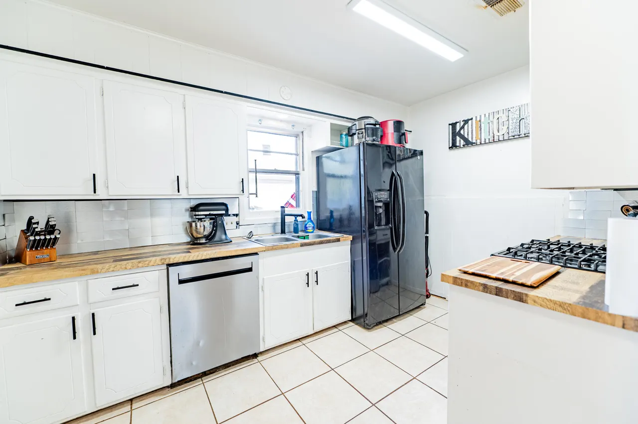 Photo 7 — 4802 36th Street, Lubbock, TX 79414