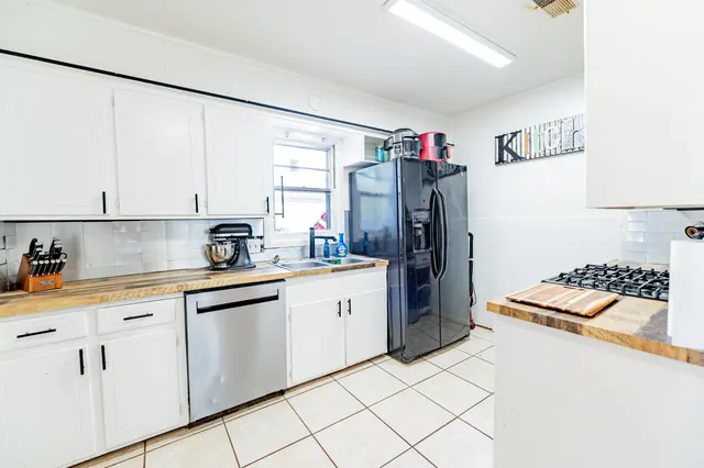 Photo 7 — 4802 36th Street, Lubbock, TX 79414