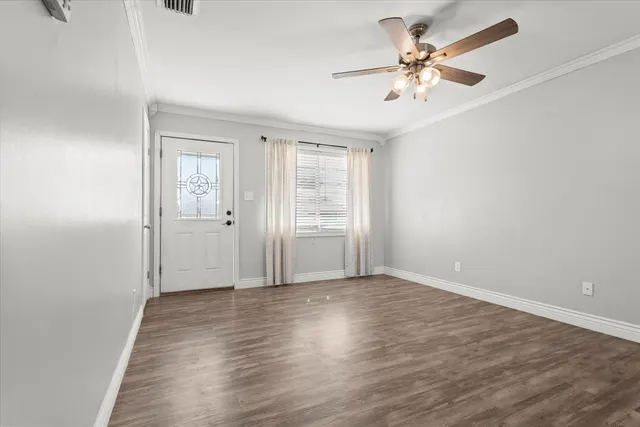 Photo 6 — 207 Pat Street, Levelland, TX 79336