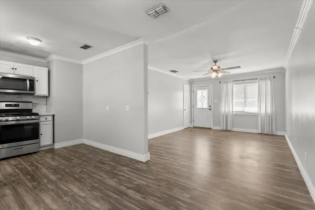 Photo 8 — 207 Pat Street, Levelland, TX 79336
