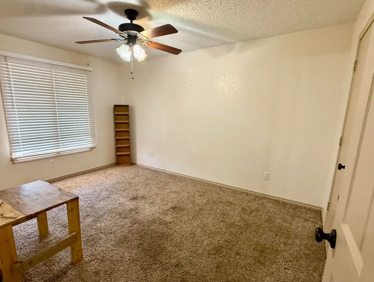 Photo 7 — 6304 Quaker Avenue, Lubbock, TX 79413