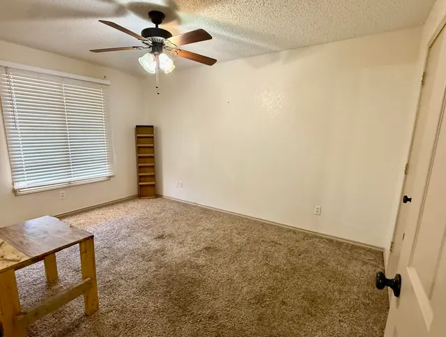 Photo 7 — 6304 Quaker Avenue, Lubbock, TX 79413