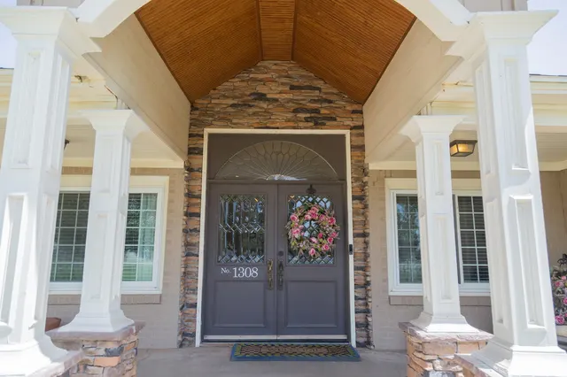 Photo 5 — 1308 W 24th Street, Plainview, TX 79072
