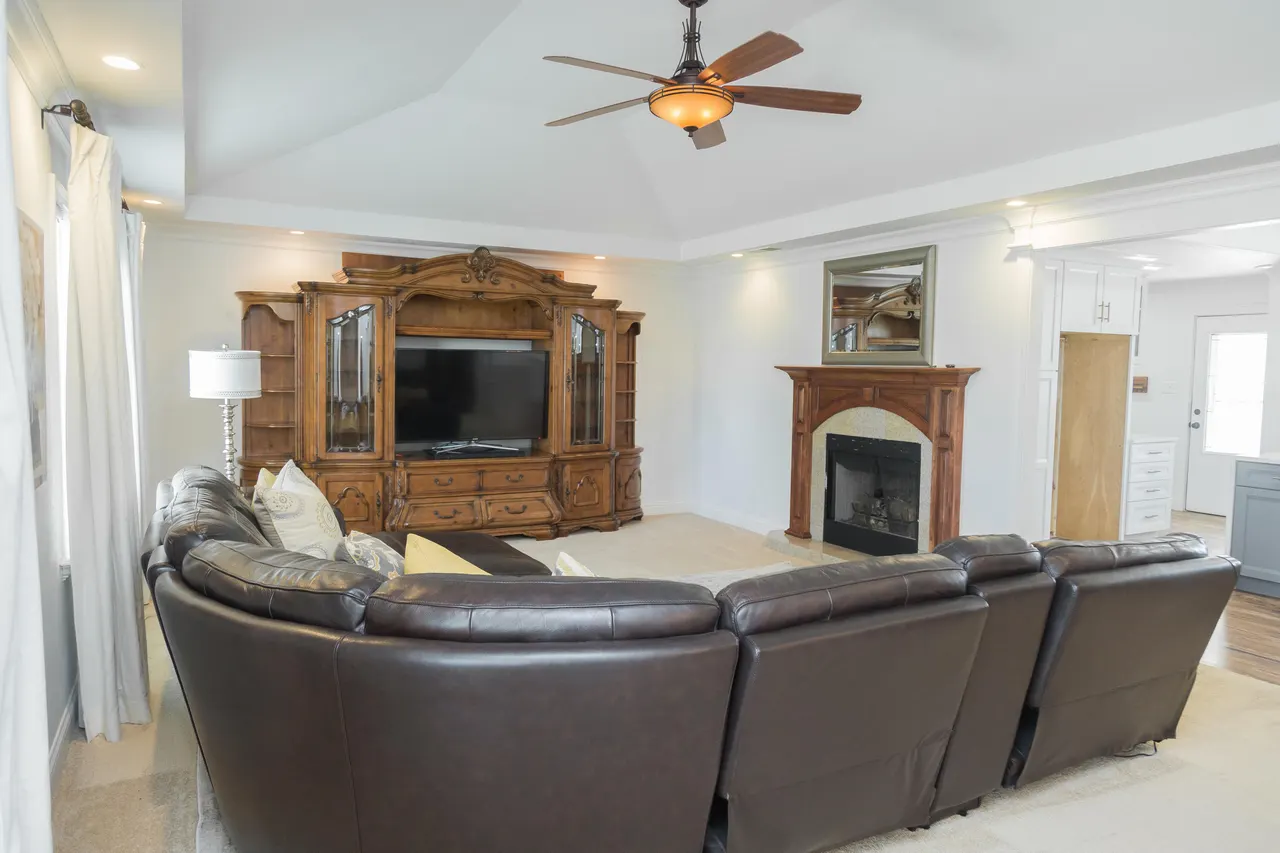 Photo 10 — 1308 W 24th Street, Plainview, TX 79072