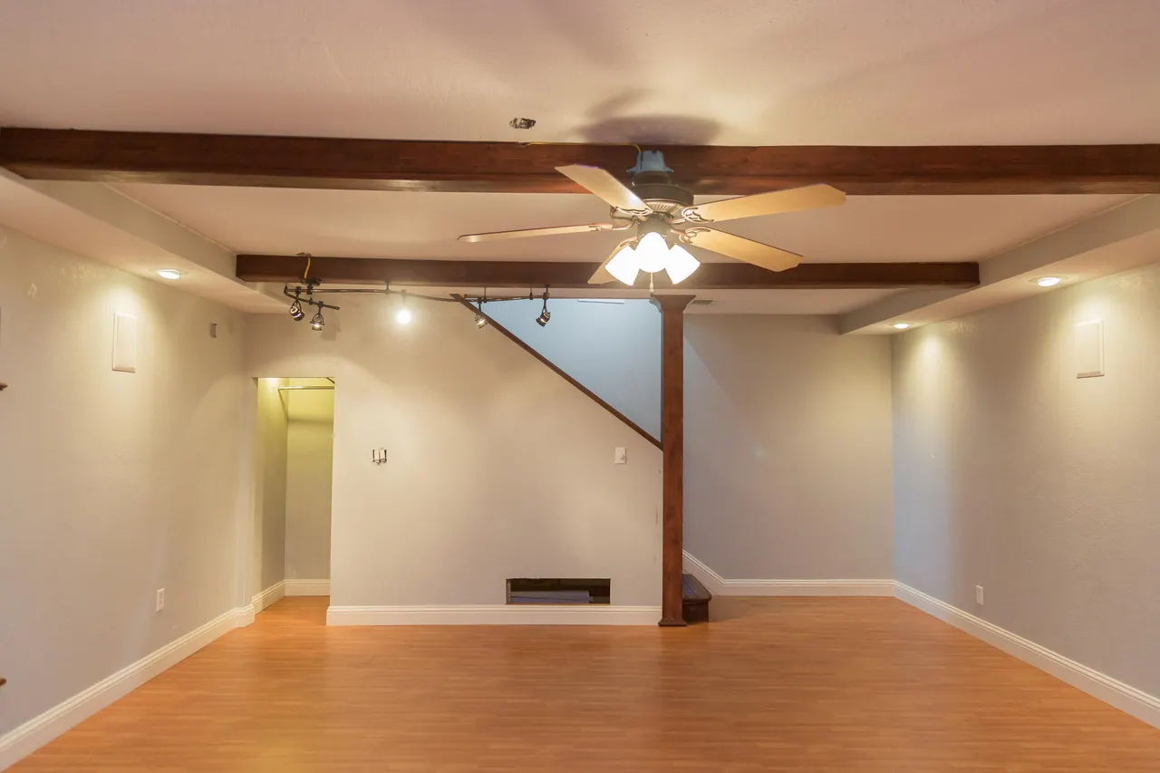 Photo 38 — 1308 W 24th Street, Plainview, TX 79072