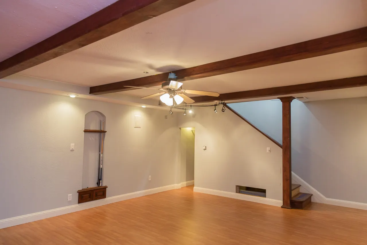 Photo 39 — 1308 W 24th Street, Plainview, TX 79072