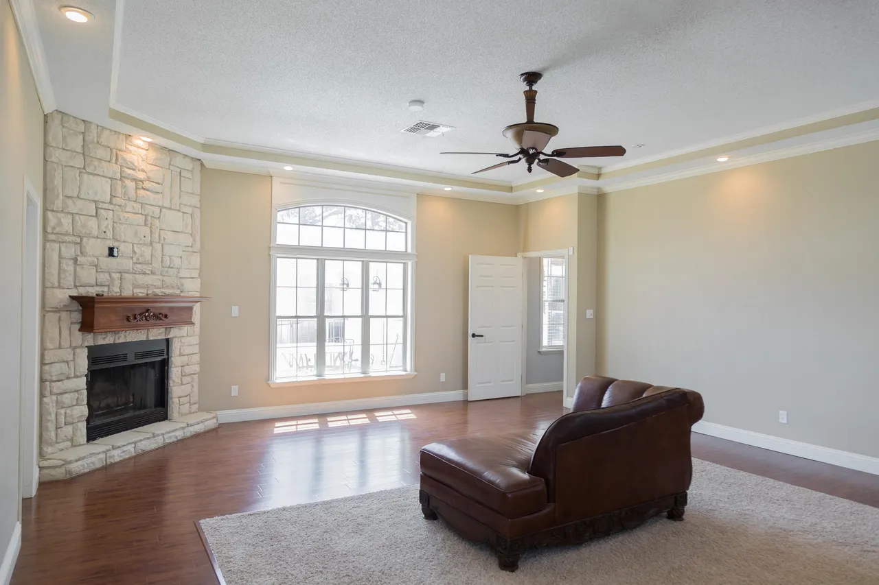 Photo 42 — 1308 W 24th Street, Plainview, TX 79072