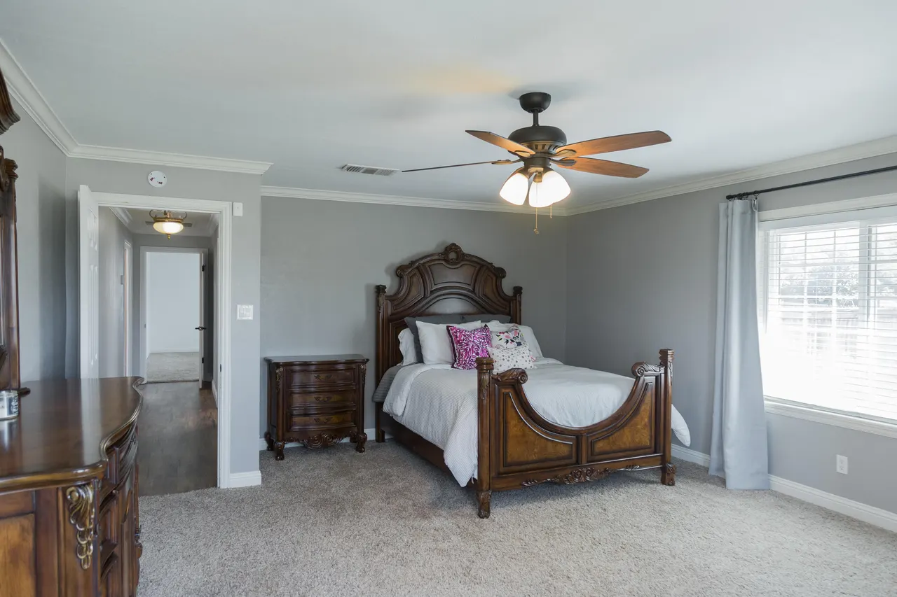 Photo 66 — 1308 W 24th Street, Plainview, TX 79072