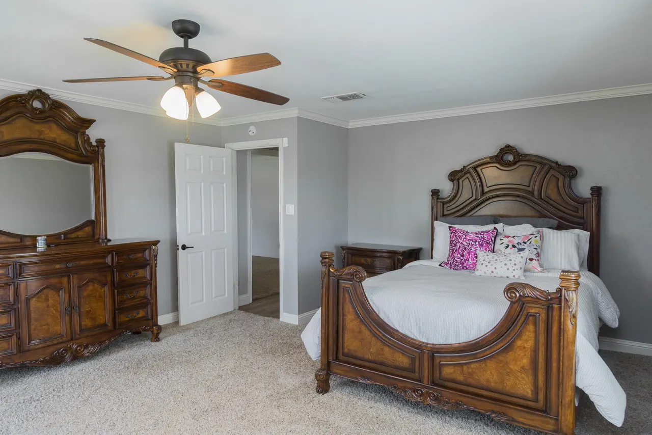 Photo 67 — 1308 W 24th Street, Plainview, TX 79072