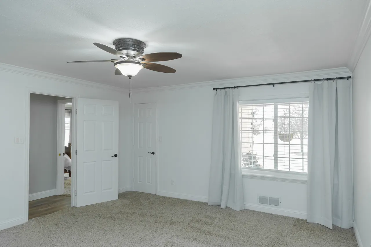 Photo 70 — 1308 W 24th Street, Plainview, TX 79072