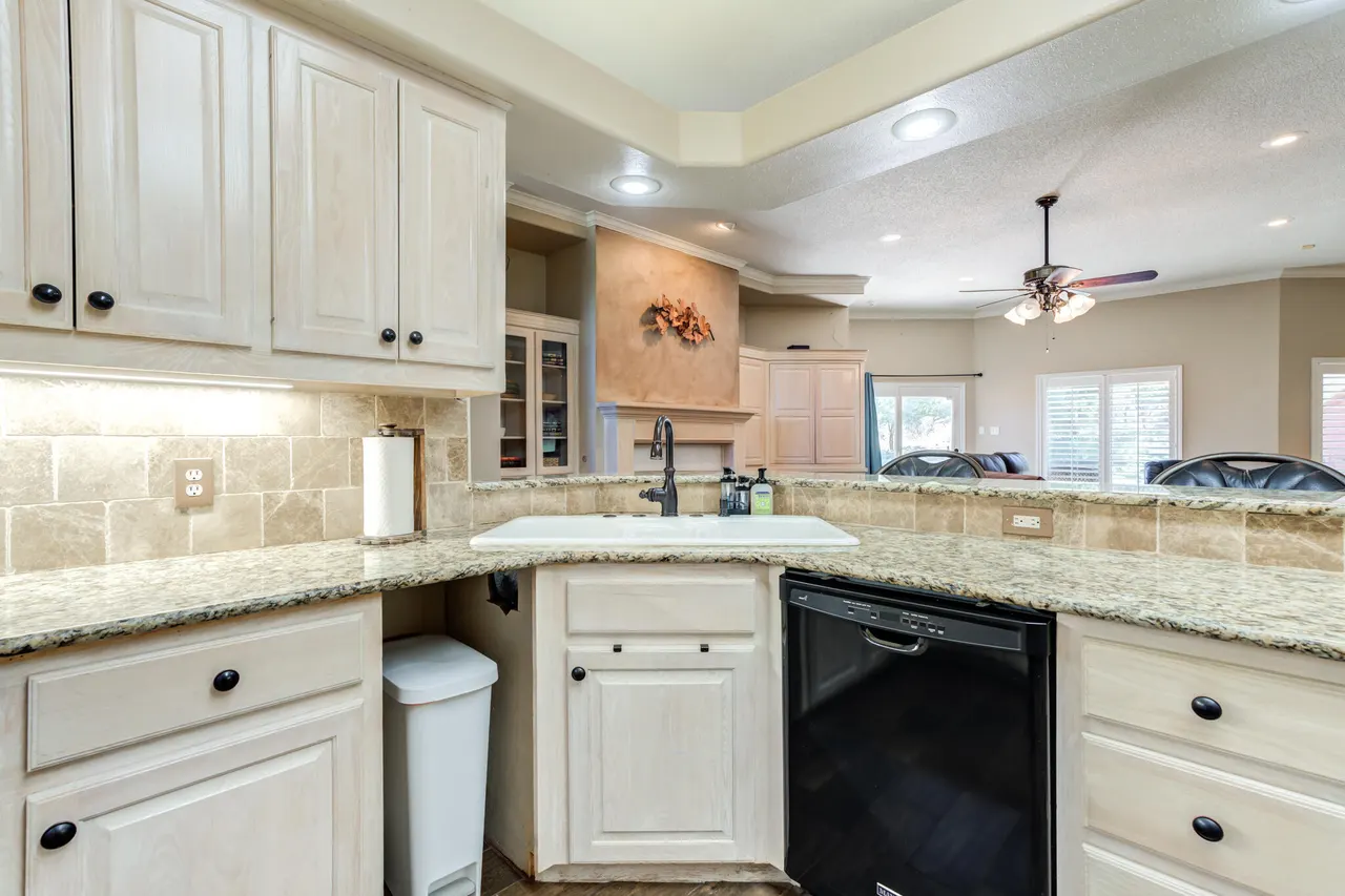 Photo 33 — 1 Squaw Lane, Ransom Canyon, TX 79366