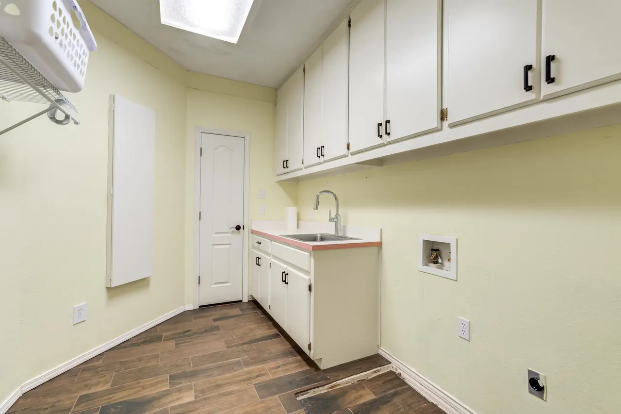 Photo 52 — 1 Squaw Lane, Ransom Canyon, TX 79366