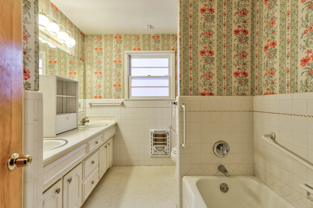 Photo 24 — 3414 62nd Street, Lubbock, TX 79413