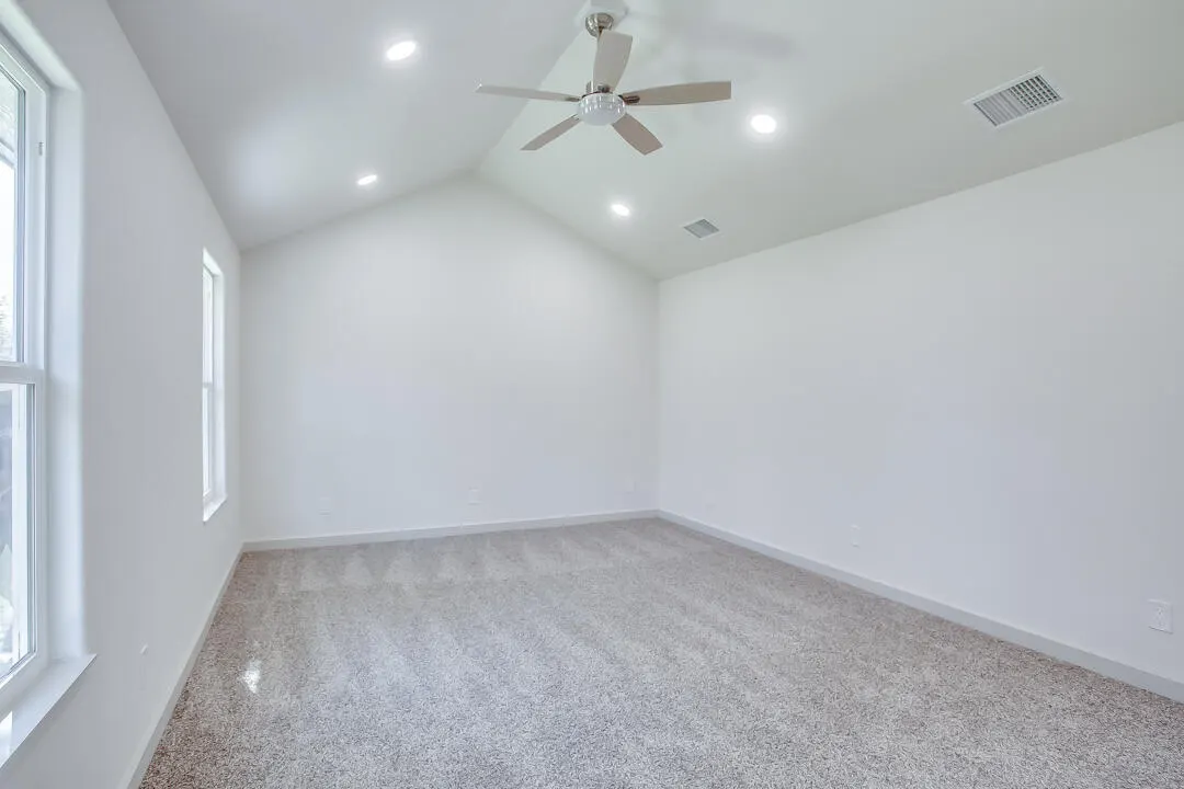 Photo 11 — 2415 22nd Street, Lubbock, TX 79411
