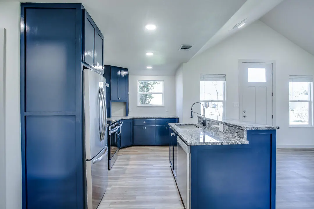 Photo 6 — 2415 22nd Street, Lubbock, TX 79411