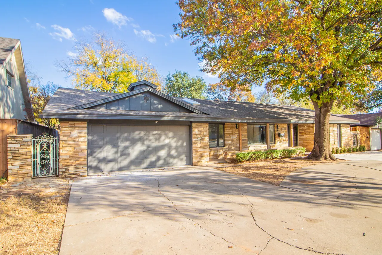Photo 3 — 3602 63rd Drive, Lubbock, TX 79413