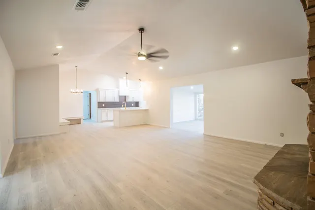 Photo 8 — 3602 63rd Drive, Lubbock, TX 79413