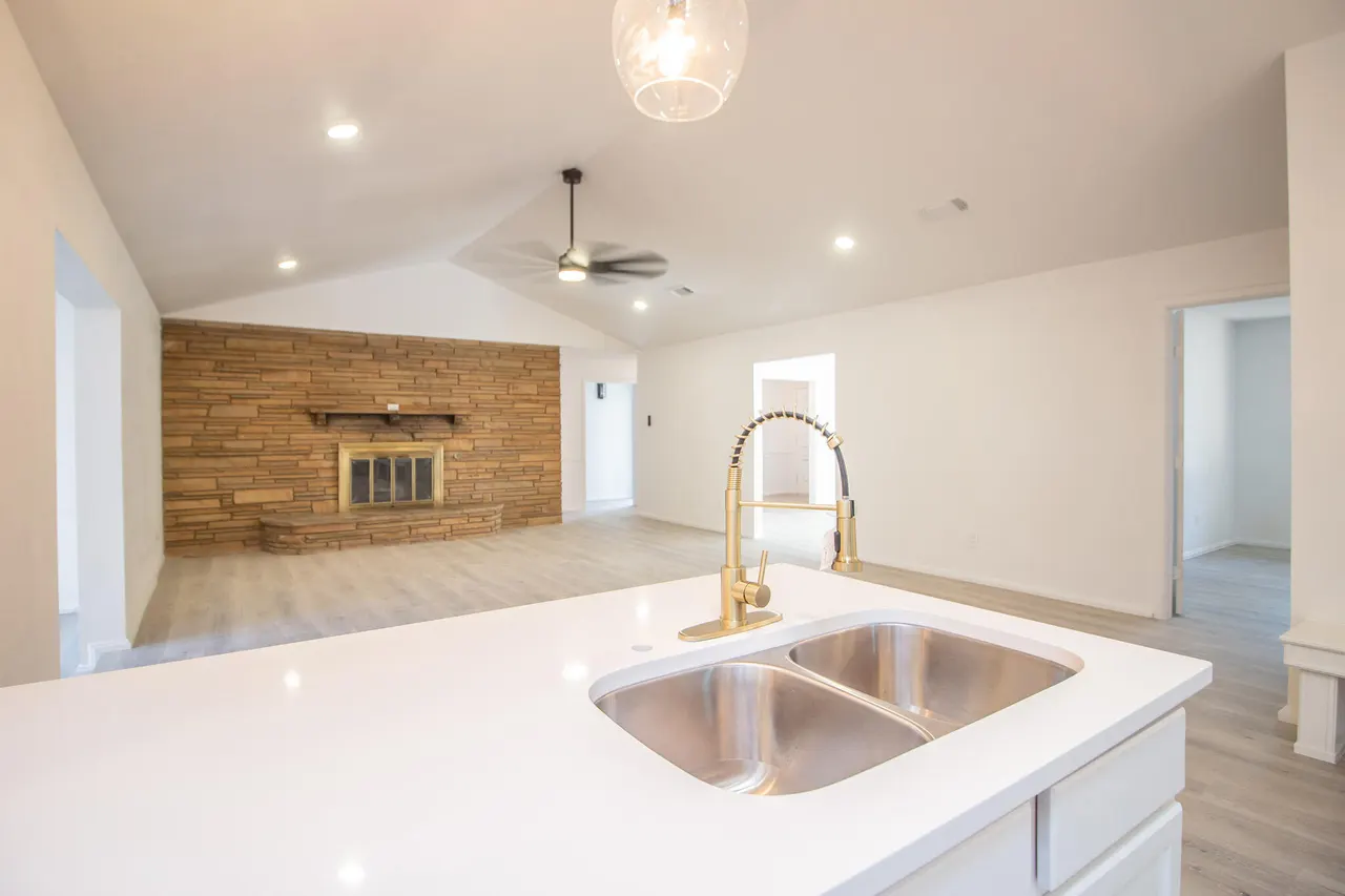Photo 15 — 3602 63rd Drive, Lubbock, TX 79413
