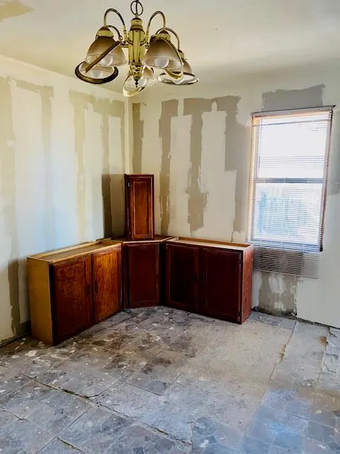 Photo 12 — 3605 Avenue F, Lubbock, TX 79404