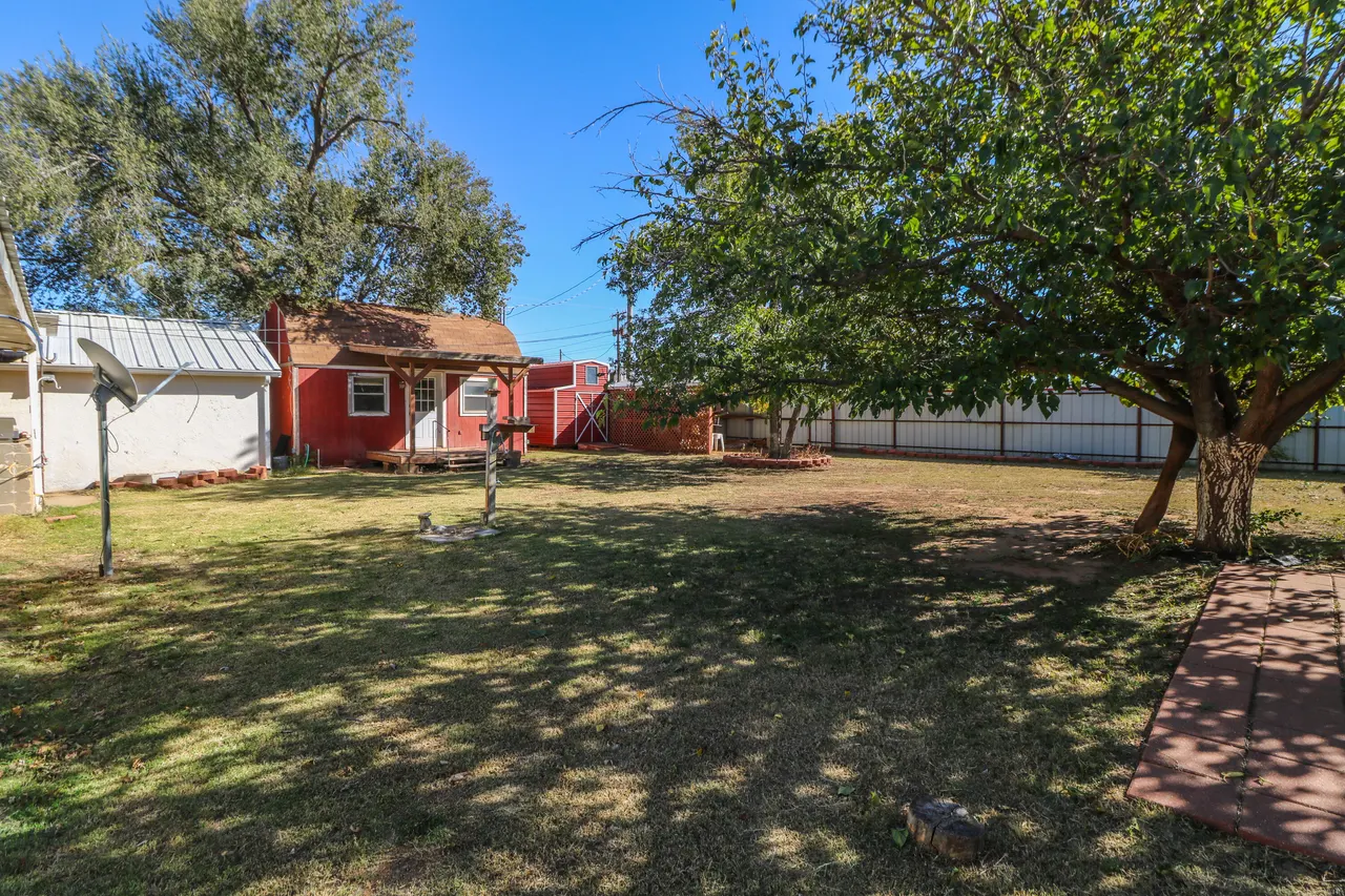 Photo 6 — 411 13th Street, Abernathy, TX 79311