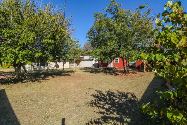 Photo 7 — 411 13th Street, Abernathy, TX 79311